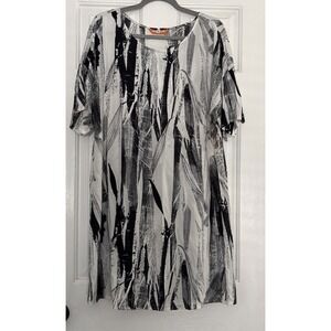 Jams World Honolulu White Black Gray Lucky Bamboo Print Dress Medium NWT